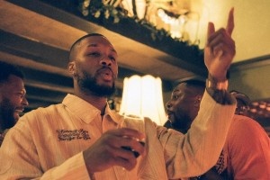 親友歡聚利拉德35歲生日趴！利拉德：敬我35歲一杯！