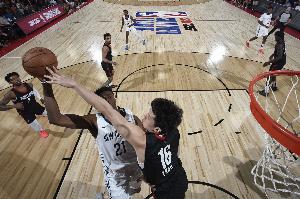 盛哲：鵜鶘兩內(nèi)線都是NBA輪換級別對手 這場對楊瀚森鍛煉價值挺大
