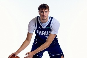 NBA我來了！狀元弗拉格定妝照出爐??