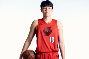 隊記：相對夏聯(lián)打NBA是更大的過渡和挑戰(zhàn) 但我對楊瀚森保持樂觀