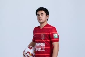 蓉城撤銷(xiāo)16歲艾比布拉中超報(bào)名，B名單補(bǔ)報(bào)門(mén)將彭浩宸