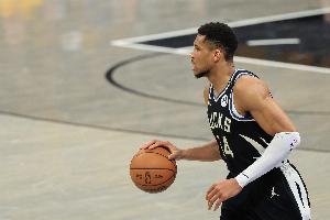 放開掄？蒂格：字母哥明年會拿MVP 他可能場均34+13+8