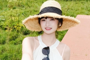 ??男友視角！緋聞女友曬美照 楊瀚森的手疑似出鏡