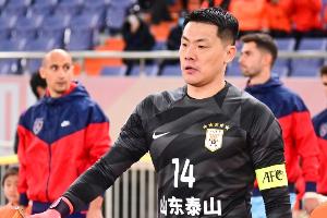 媒體人：王大雷本賽季不會讓位于金永，明年兩人出場時間會接近