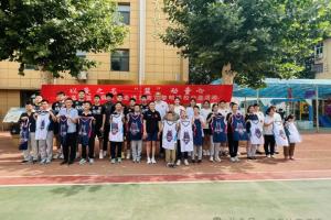 山東高速男女籃公益獻(xiàn)愛心 主教練邱彪透露夏訓(xùn)計劃
