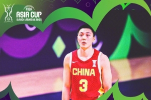 12中6砍17分！FIBA官方曬中國(guó)男籃VS印度海報(bào) 胡明軒登上封面