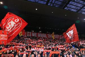 回聲報(bào)：近年英國(guó)球迷因購(gòu)票詐騙損失250萬(wàn)鎊 利物浦球迷損失最大