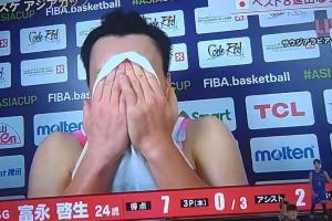 亞洲杯前宣稱目標奪冠！日本慘敗黎巴嫩無緣8強 富永啟生賽后哭了