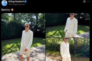 休閑時光！哈蘭德社媒曬身著休閑服照片：陽光明媚的周日！
