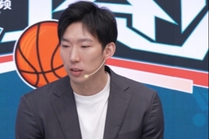 中國貝弗利！周琦：防守干得特別好 這就是高詩巖留下的原因