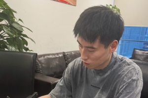 四年頂薪！浙江官方曬簽約照：我俱樂部與程帥澎完成續(xù)約