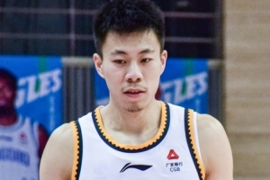 媒體人：張鎮(zhèn)麟最后或留遼寧 徐昕在積極推進離隊 上海運作內援