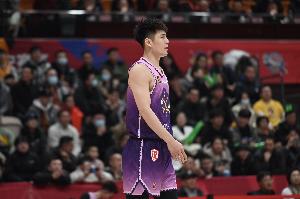 媒體人：陳國豪接近以超級B類合同加盟廣東