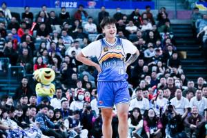 北京3個頂薪名額滿了！趙睿簽C類合同 理論上年薪最高550萬人民幣