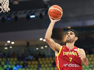 難堪大用！西班牙唯一NBA球員阿爾達(dá)馬關(guān)鍵戰(zhàn)僅11中2得12分8板