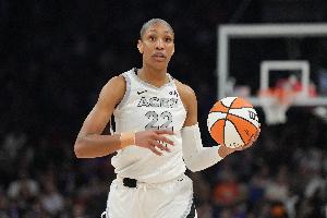 阿賈-威爾遜單賽季12次砍下30+ 追平WNBA歷史最佳紀錄